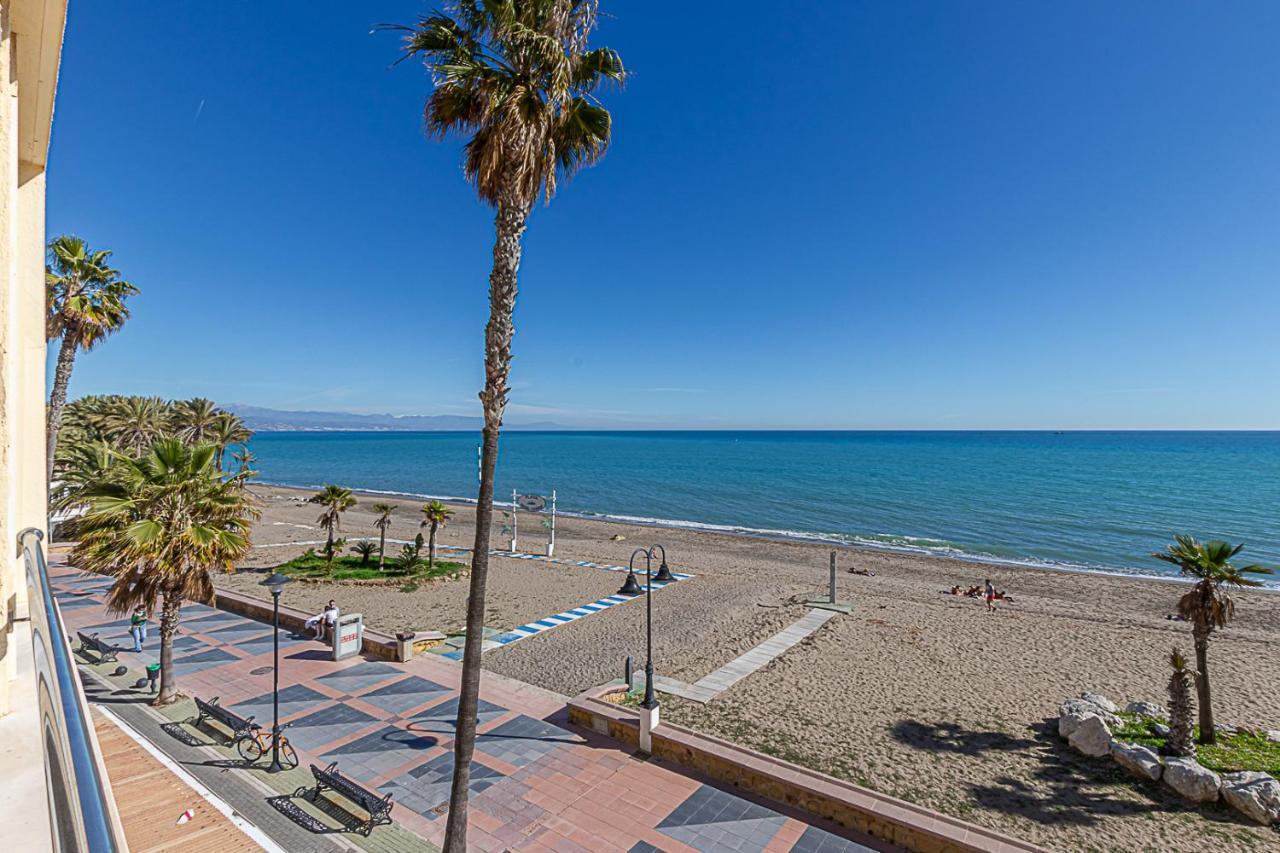 Fantastic Views , On The Beach Best Location In Torremolinos Bagian luar foto